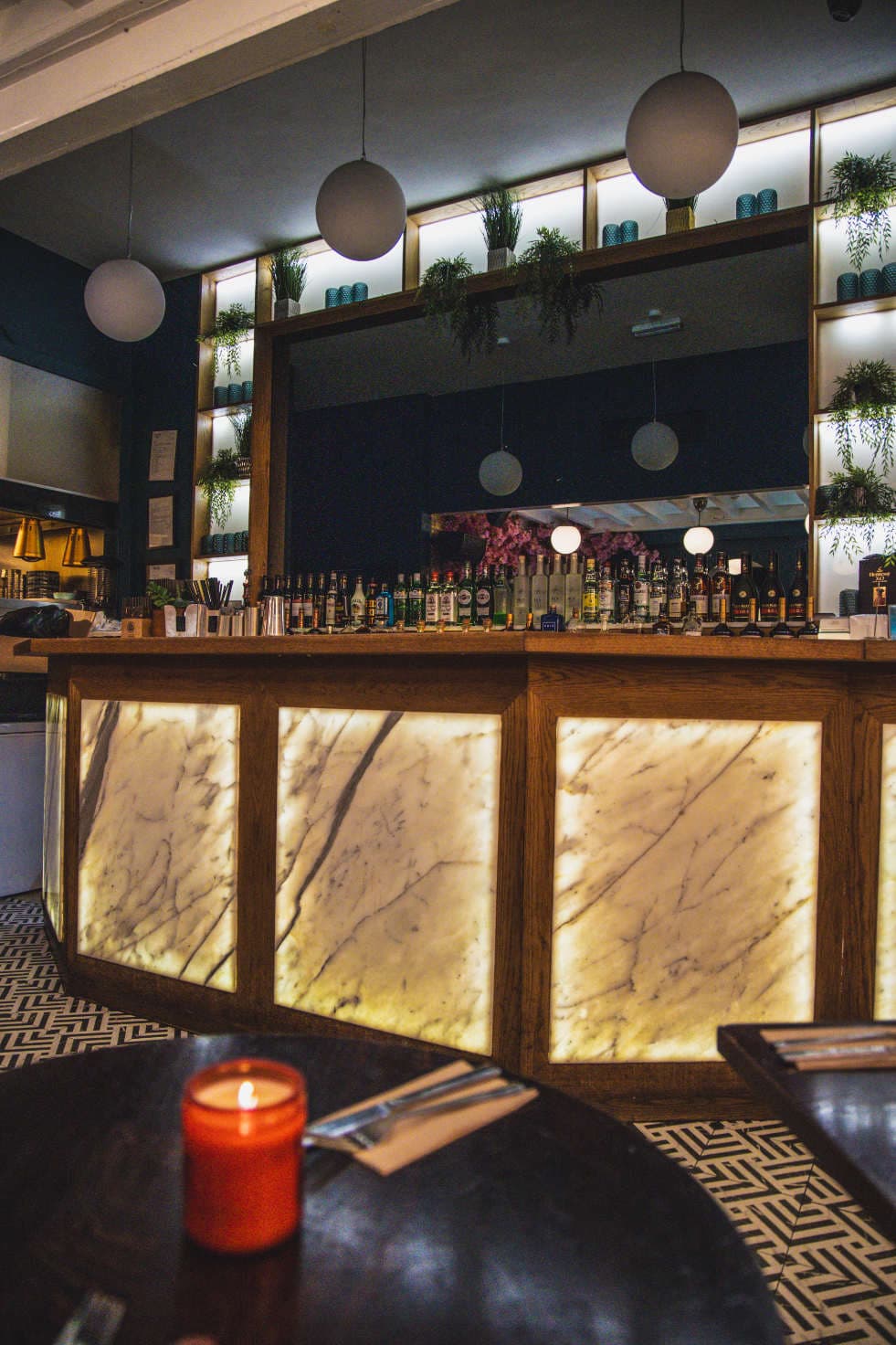 ESQ Resto Lounge